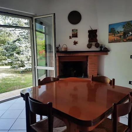 Casetta In Collina Dom wakacyjny