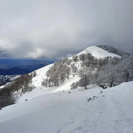 Casetta In Collina Sezze